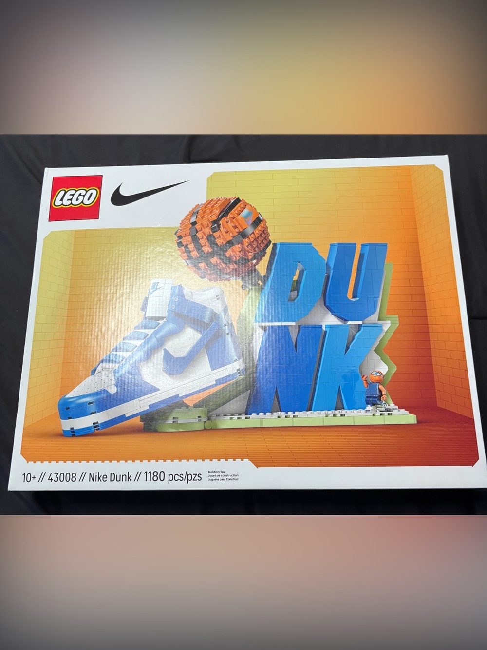 LEGO Nike Dunk #43008 - unopened